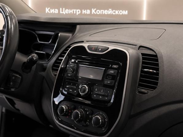 Renault Kaptur I с пробегом 2016 года, цена 1 395 000 рублей, 107910 км, внедорожник, Автокод Объявления