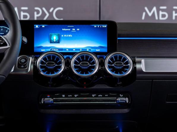Новый Mercedes-Benz GLB I (X247) Рестайлинг 2025 года, цена 6 156 800 рублей, внедорожник, Автокод Объявления