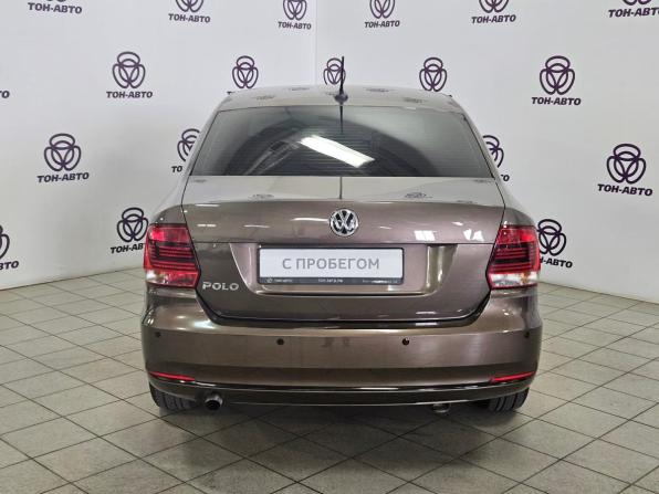 Volkswagen Polo V Рестайлинг с пробегом 2017 года, цена 855 000 рублей, 210848 км, седан, Автокод Объявления