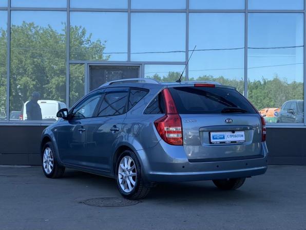 Kia Ceed I с пробегом 2008 года, цена 689 000 рублей, 241485 км, универсал, Автокод Объявления