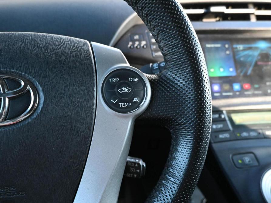 Toyota Prius III Рестайлинг (XW30) Новороссийск  - изображение 18
