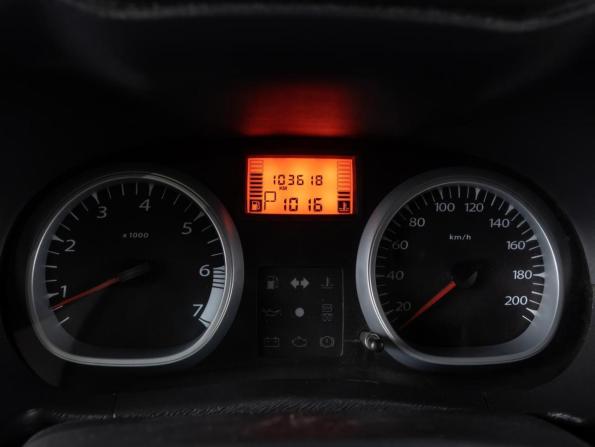 Renault Duster I с пробегом 2014 года, цена 1 100 000 рублей, 103618 км, внедорожник, Автокод Объявления