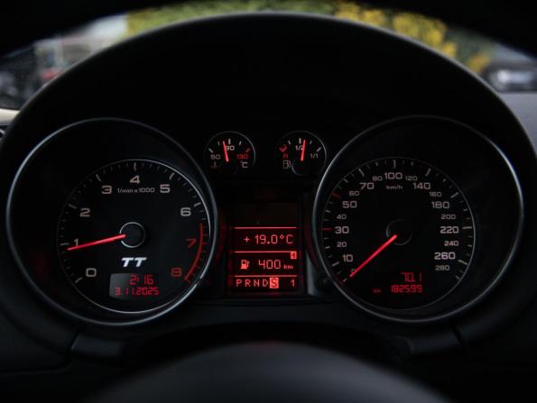 Audi TT II (8J) с пробегом 2007 года, цена 1 500 000 рублей, 182598 км, купе, Автокод Объявления