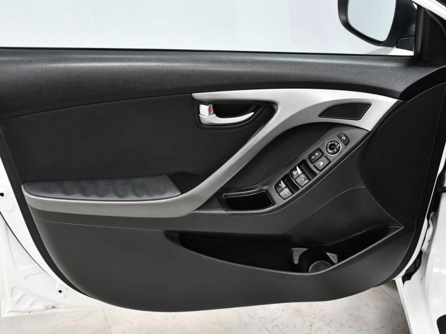 Hyundai Elantra V (MD) Рестайлинг Новосибирск  - изображение 13