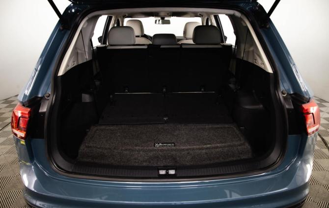 Volkswagen Tiguan II с пробегом 2019 года, цена 2 489 000 рублей, 81000 км, внедорожник, Автокод Объявления