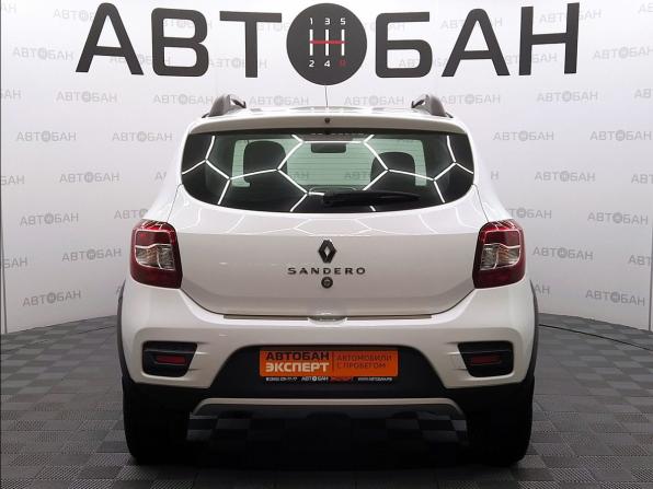 Renault Sandero II Рестайлинг с пробегом 2021 года, цена 1 250 000 рублей, 72525 км, хэтчбек, Автокод Объявления