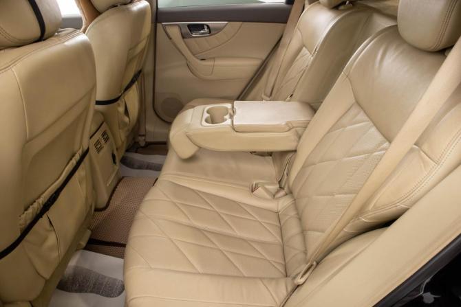 Infiniti FX II (S51) с пробегом 2008 года, цена 1 599 000 рублей, 233000 км, внедорожник, Автокод Объявления