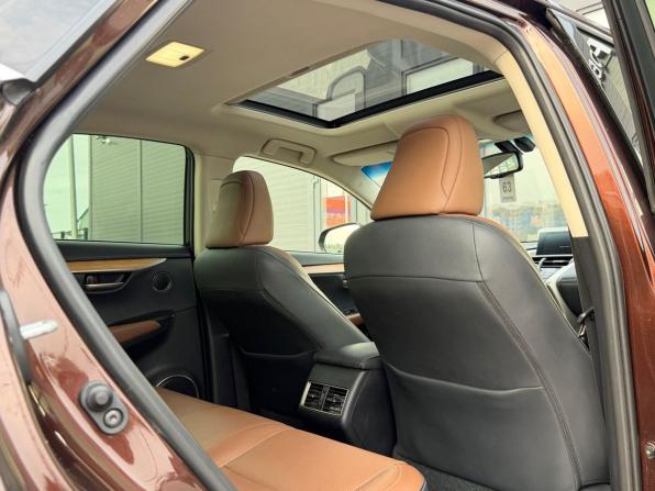 Lexus NX I с пробегом 2015 года, цена 2 590 000 рублей, 141700 км, внедорожник, Автокод Объявления