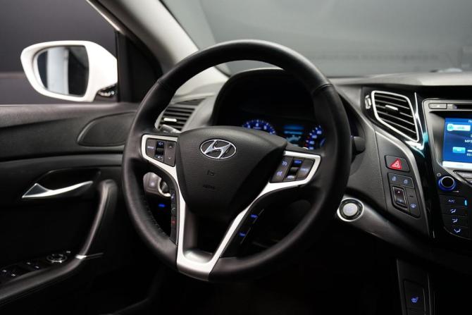 Hyundai i40 I с пробегом 2014 года, цена 1 490 000 рублей, 101250 км, седан, Автокод Объявления