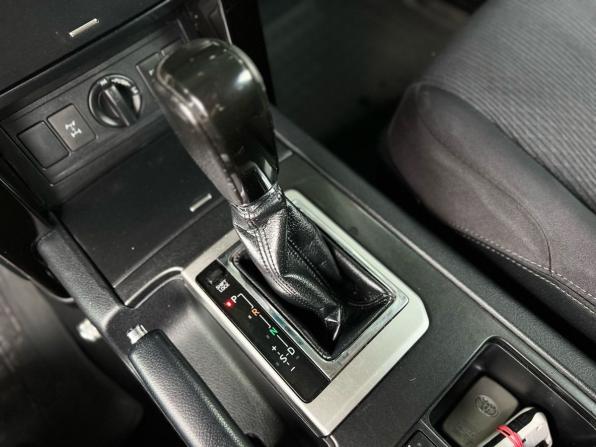 Toyota Land Cruiser Prado 150 Series Рестайлинг 1 с пробегом 2014 года, цена 2 795 000 рублей, 257283 км, внедорожник, Автокод Объявления
