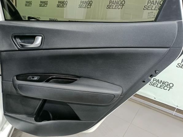 Kia Optima IV Рестайлинг с пробегом 2018 года, цена 1 975 000 рублей, 92000 км, седан, Автокод Объявления