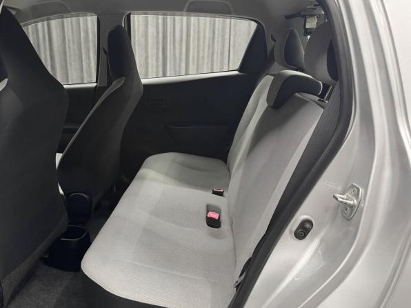 Toyota Vitz III (XP130) с пробегом 2013 года, цена 680 000 рублей, 172000 км, хэтчбек, Автокод Объявления