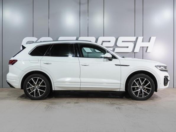 Volkswagen Touareg III с пробегом 2019 года, цена 7 999 000 рублей, 46743 км, внедорожник, Автокод Объявления