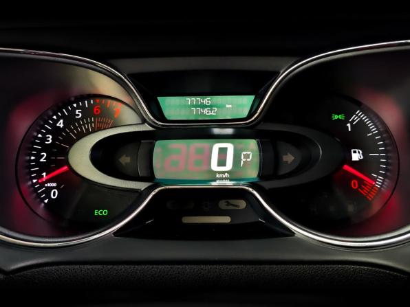 Renault Kaptur I с пробегом 2018 года, цена 1 335 000 рублей, 77744 км, внедорожник, Автокод Объявления