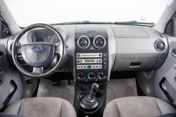 Ford Fusion I Рестайлинг с пробегом 2005 года, цена 429 000 рублей, 225000 км, хэтчбек, Автокод Объявления