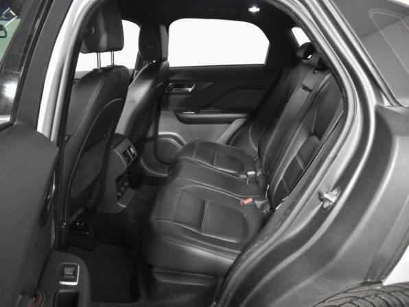 Jaguar F-Pace I с пробегом 2017 года, цена 2 125 000 рублей, 117753 км, внедорожник, Автокод Объявления