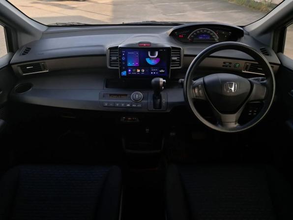 Honda Freed I Рестайлинг с пробегом 2013 года, цена 1 150 000 рублей, 110511 км, компактвэн, Автокод Объявления