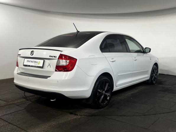 Skoda Rapid I с пробегом 2016 года, цена 930 000 рублей, 100030 км, лифтбек, Автокод Объявления