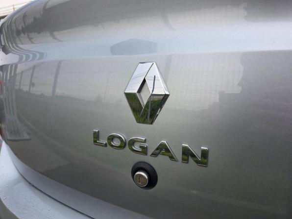 Renault Logan II Рестайлинг с пробегом 2022 года, цена 1 200 000 рублей, 82700 км, седан, Автокод Объявления