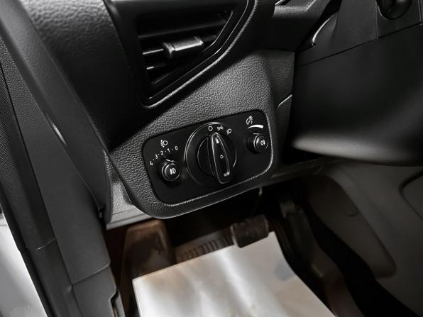 Ford Kuga II Рестайлинг с пробегом 2019 года, цена 1 630 000 рублей, 142864 км, внедорожник, Автокод Объявления