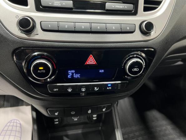 Hyundai Solaris II с пробегом 2019 года, цена 1 179 000 рублей, 145000 км, седан, Автокод Объявления