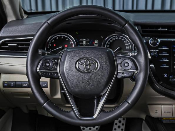 Toyota Camry VIII (XV70) с пробегом 2018 года, цена 2 769 000 рублей, 167507 км, седан, Автокод Объявления
