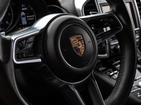 Porsche Cayenne II Рестайлинг (958) с пробегом 2015 года, цена 3 700 000 рублей, 176565 км, внедорожник, Автокод Объявления