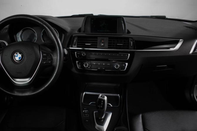 BMW 2 серии F22 Рестайлинг с пробегом 2018 года, цена 2 100 000 рублей, 124600 км, купе, Автокод Объявления
