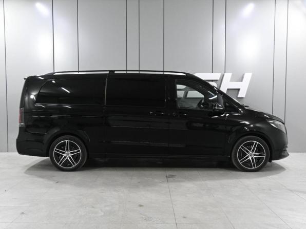 Mercedes-Benz V-Класс III (W447) Рестайлинг 2 с пробегом 2025 года, цена 12 499 000 рублей, 20685 км, минивэн, Автокод Объявления