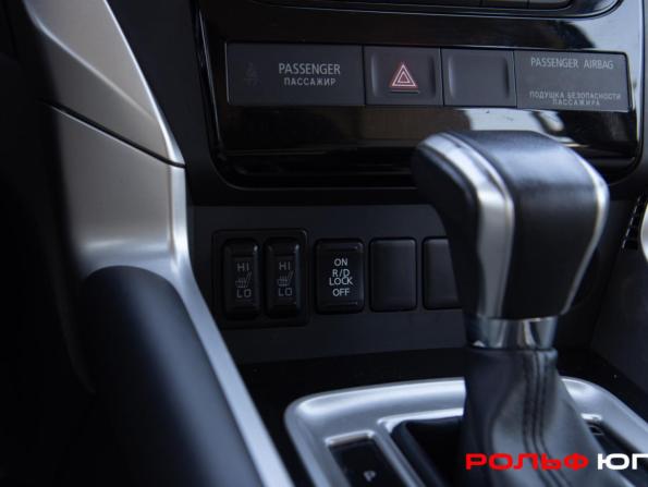 Mitsubishi Pajero Sport III с пробегом 2019 года, цена 2 788 000 рублей, 168157 км, внедорожник, Автокод Объявления