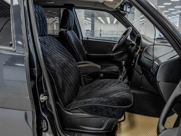 Chevrolet Niva I Рестайлинг с пробегом 2015 года, цена 546 000 рублей, 69849 км, внедорожник, Автокод Объявления