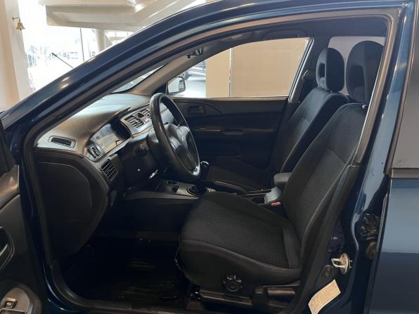 Mitsubishi Lancer IX Рестайлинг с пробегом 2006 года, цена 281 600 рублей, 375262 км, седан, Автокод Объявления