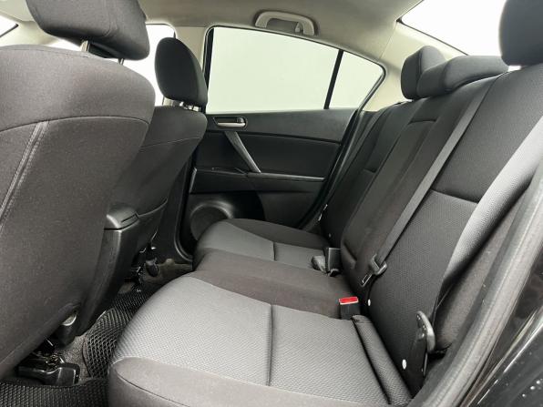 Mazda 3 II (BL) с пробегом 2011 года, цена 695 000 рублей, 251729 км, седан, Автокод Объявления