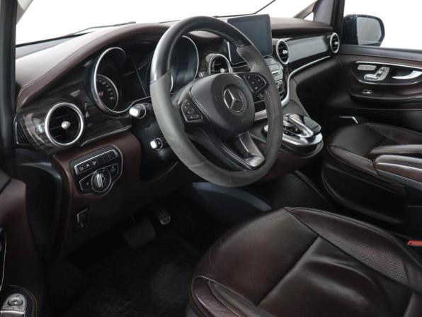 Mercedes-Benz V-Класс III (W447) с пробегом 2017 года, цена 4 250 000 рублей, 201005 км, минивэн, Автокод Объявления