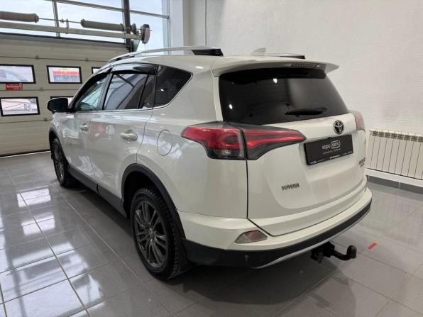 Toyota RAV4 IV (XA40) Рестайлинг с пробегом 2016 года, цена 1 950 000 рублей, 227824 км, внедорожник, Автокод Объявления