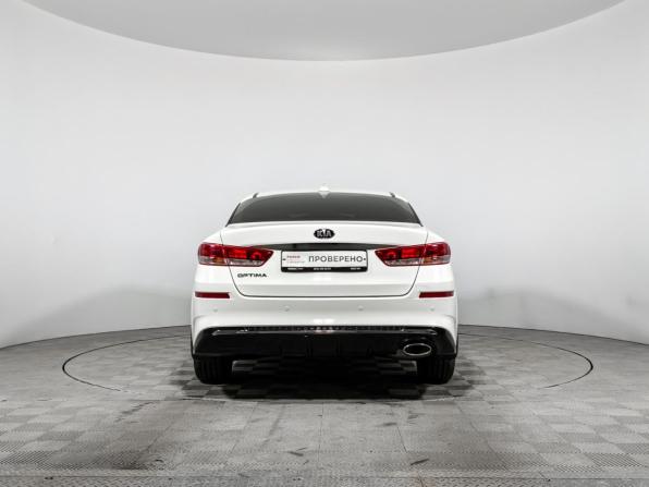 Kia Optima IV Рестайлинг с пробегом 2019 года, цена 1 450 000 рублей, 170000 км, седан, Автокод Объявления