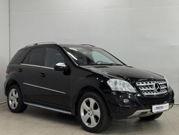 Mercedes-Benz M-Класс II (W164) Рестайлинг с пробегом 2010 года, цена 1 399 000 рублей, 27762 км, внедорожник, Автокод Объявления