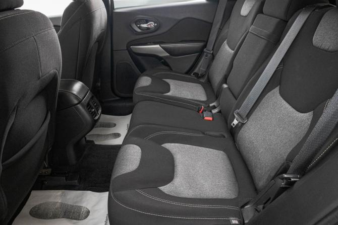 Jeep Cherokee V (KL) с пробегом 2017 года, цена 1 899 000 рублей, 161600 км, внедорожник, Автокод Объявления