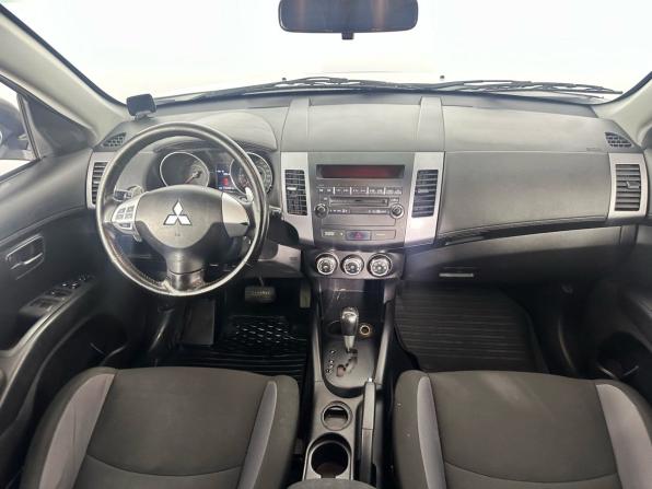 Mitsubishi Outlander II Рестайлинг с пробегом 2011 года, цена 970 000 рублей, 172122 км, внедорожник, Автокод Объявления