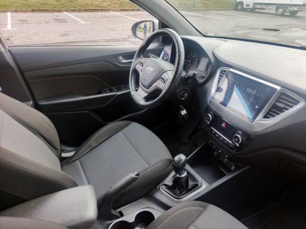 Hyundai Solaris II с пробегом 2019 года, цена 1 049 000 рублей, 100891 км, седан, Автокод Объявления