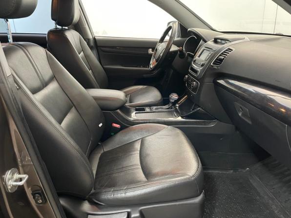 Kia Sorento II Рестайлинг с пробегом 2015 года, цена 1 715 000 рублей, 146016 км, внедорожник, Автокод Объявления