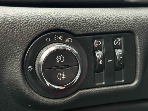 Opel Astra J с пробегом 2012 года, цена 589 000 рублей, 245945 км, хэтчбек, Автокод Объявления