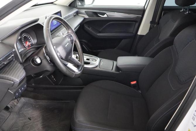 Haval Jolion I Рестайлинг с пробегом 2024 года, цена 1 849 000 рублей, 41000 км, внедорожник, Автокод Объявления