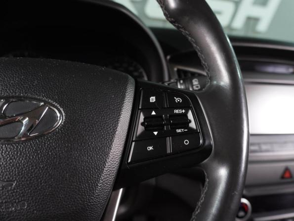 Hyundai Creta I с пробегом 2017 года, цена 2 069 000 рублей, 142337 км, внедорожник, Автокод Объявления