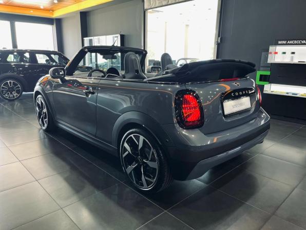 Mini Cabrio IV с пробегом 2025 года, цена 6 790 000 рублей, 756 км, кабриолет, Автокод Объявления