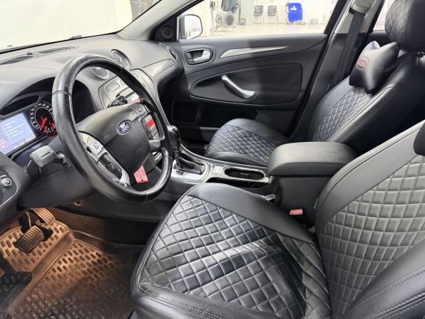 Ford Mondeo IV Рестайлинг с пробегом 2010 года, цена 699 000 рублей, 218402 км, седан, Автокод Объявления