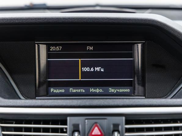 Mercedes-Benz E-Класс IV (W212 S212 C207) с пробегом 2011 года, цена 1 348 000 рублей, 221738 км, седан, Автокод Объявления