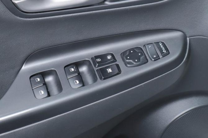 Hyundai Kona I с пробегом 2019 года, цена 1 949 000 рублей, 107000 км, внедорожник, Автокод Объявления