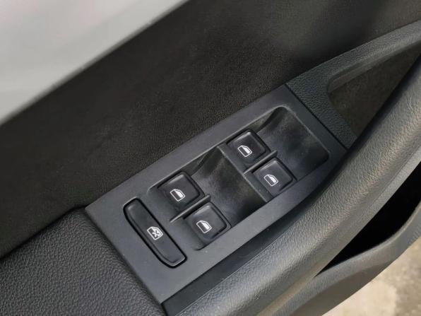 Skoda Octavia III (A7) с пробегом 2014 года, цена 800 000 рублей, 175819 км, лифтбек, Автокод Объявления