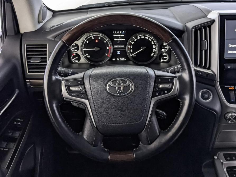 Toyota Land Cruiser 200 Series Рестайлинг 2 Москва  - изображение 22